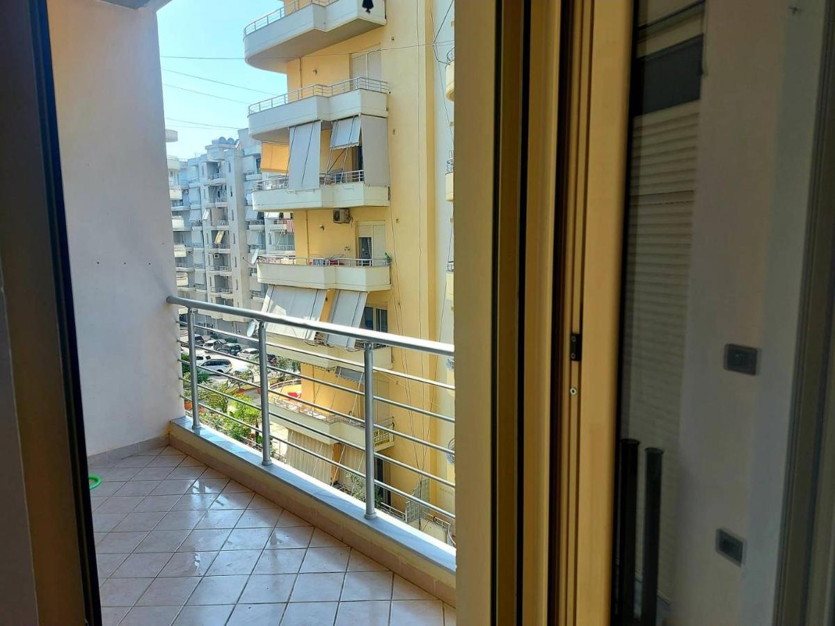 Appartamento Seaside View 1 Vlorë Esterno foto